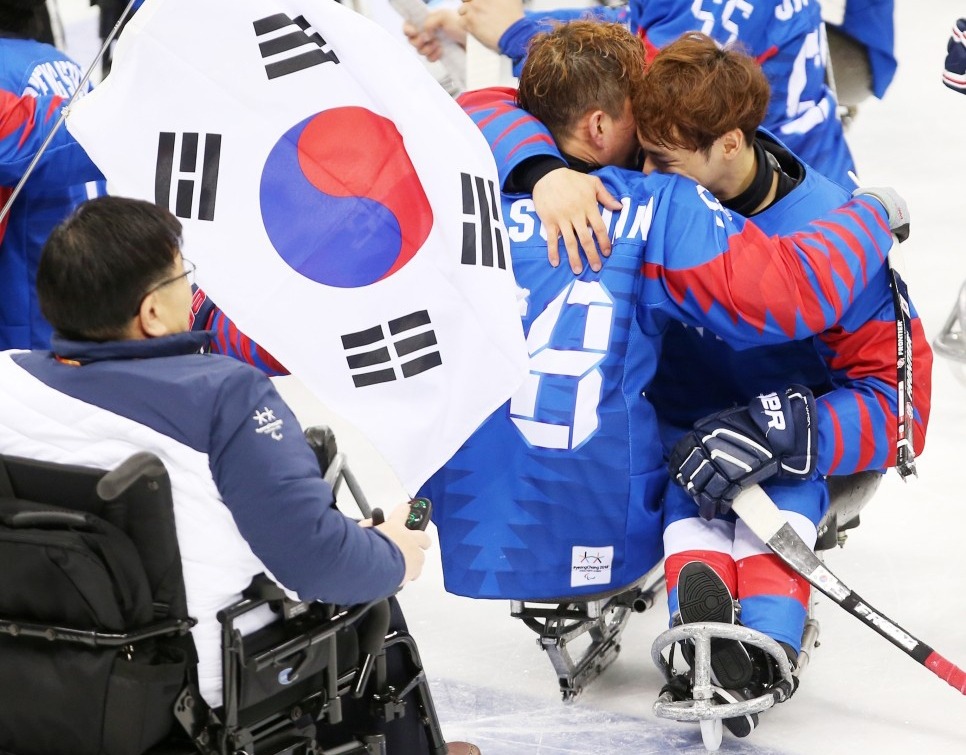 국가대표 장애인 아이스하키팀